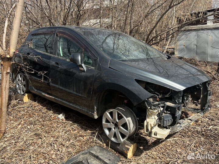 Разбор peugeot 308