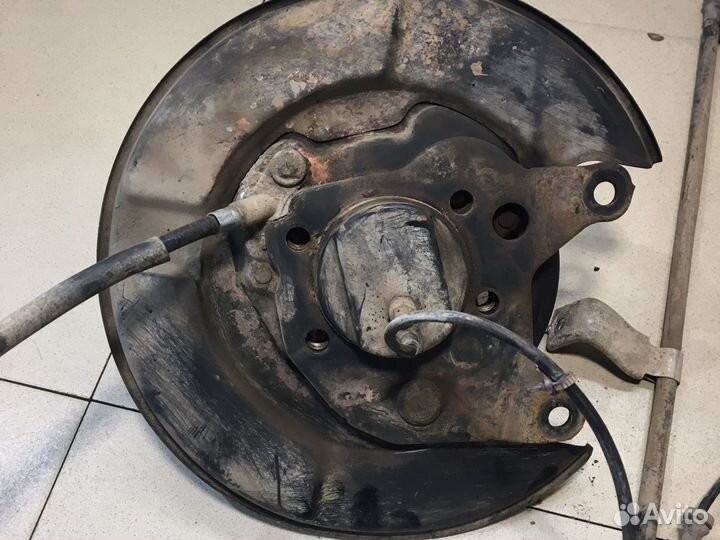 Nissan Qashqai j10 Ступица задняя левая