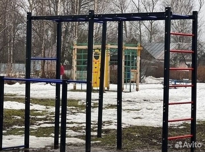 Спортивный комплекс воркаут для двора