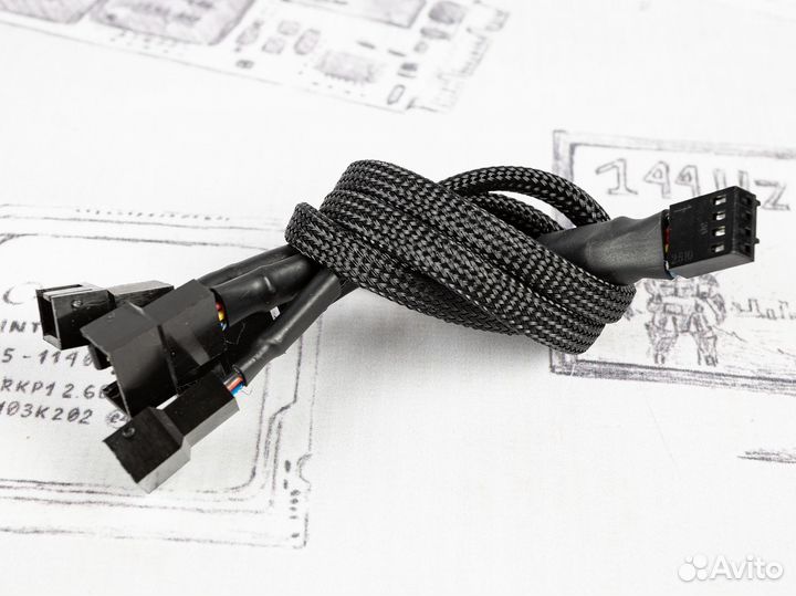 Кабель-разветвитель 4pin - 3pin\4pin x3