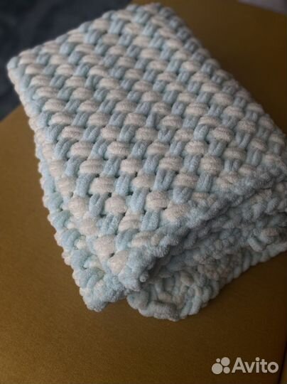Детское одеяло вязаное