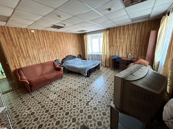 1-к. квартира, 47 м², 1/2 эт.