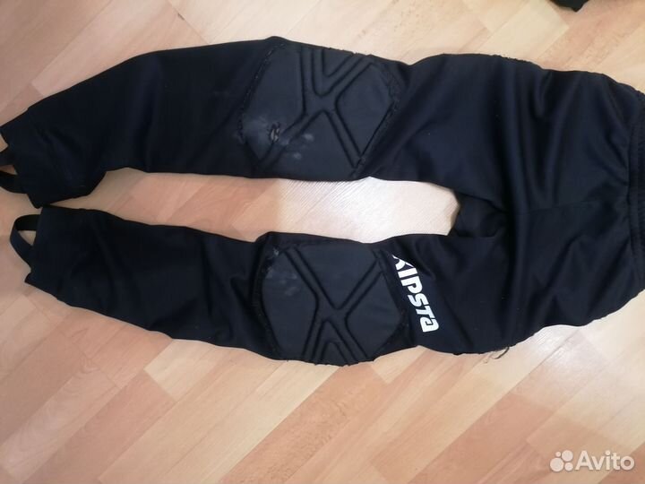 Футбольная вратарская форма