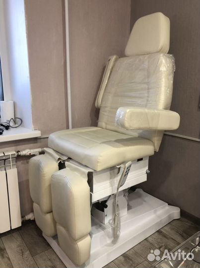 Кресло для педикюра В идеале электро-3 мотора