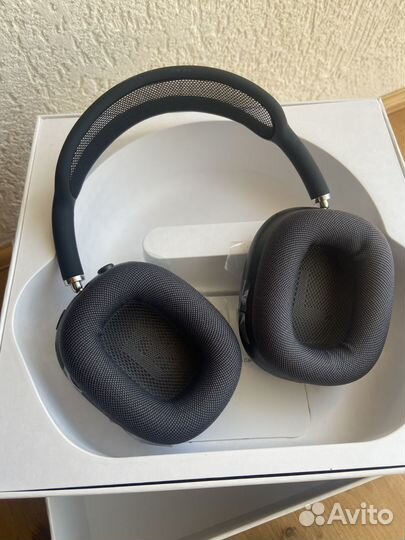 Наушники AirPods Max новые