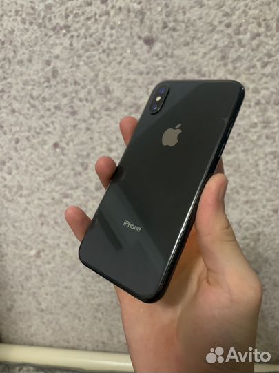 iPhone X
