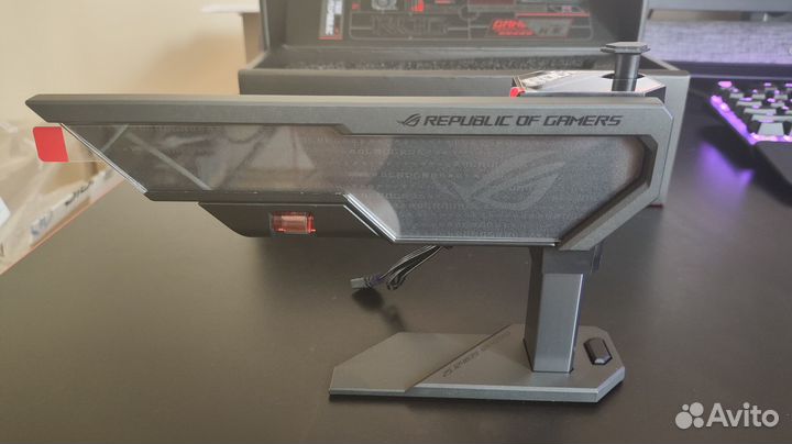 Подставка для видеокарты asus ROG Herculx (новая)