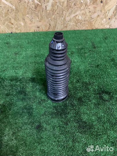 Dodge RAM 2019- пыльник рулевой тяги рейки