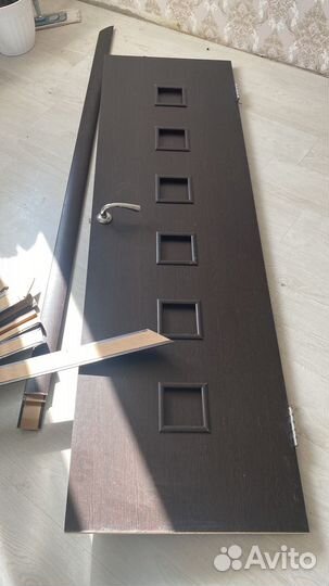 Дверь межкомнатная 600 с коробкой бу