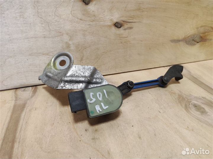 Датчик положения кузова задний левый Audi A4 B7