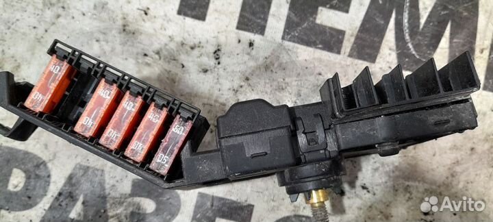 Блок предохранителей Mercedes W211 M646 V-2.2