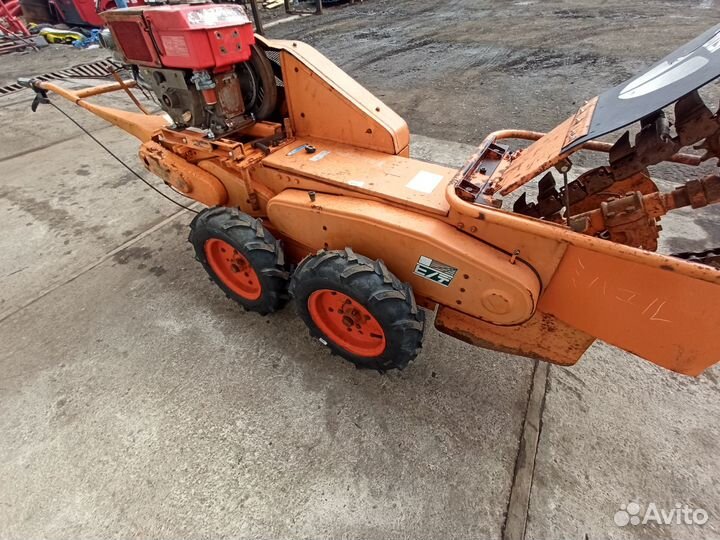 Глубокорыхлитель Hinode Т-40F, 2000