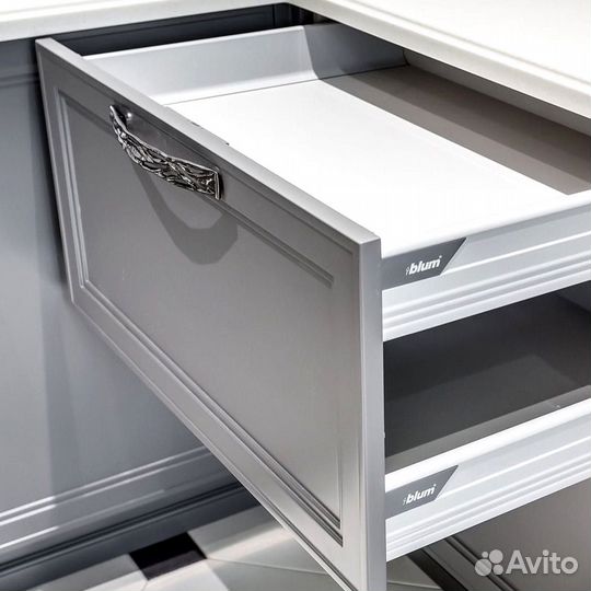 Скандинавский кухонный гарнитур на заказ