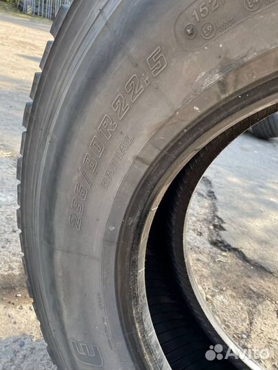 Грузовая шина бу 295 80 22 5 Бриджстоун