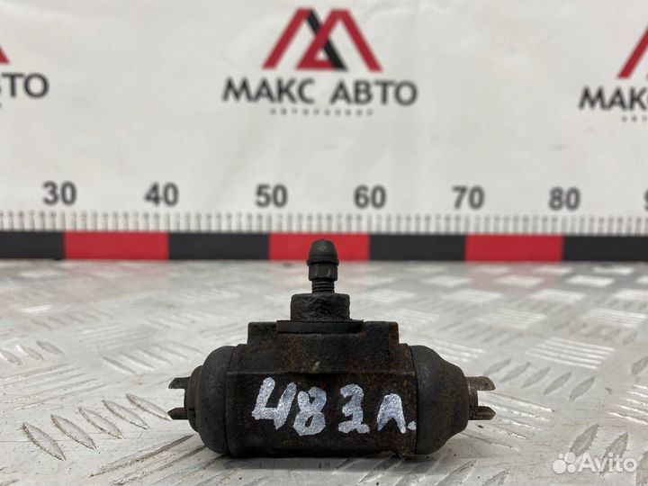 Б/У тормозной цилиндр задний левый Mazda Demio 1