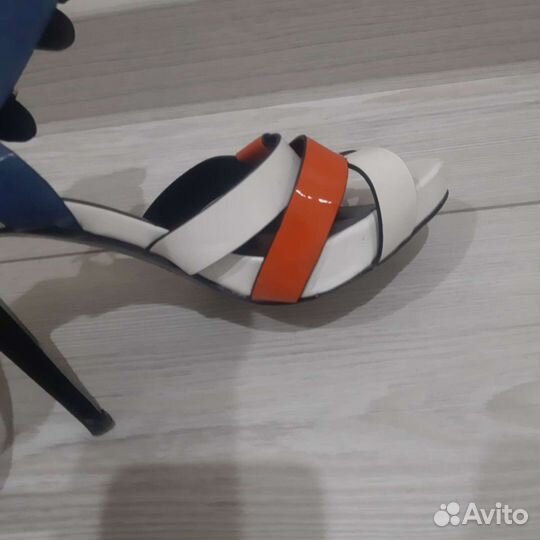 Босоножки