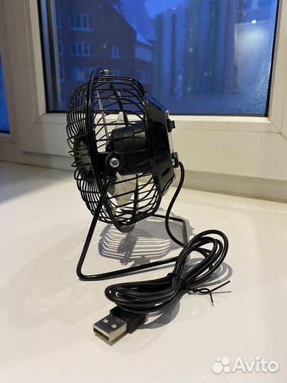 Настольный USB вентилятор