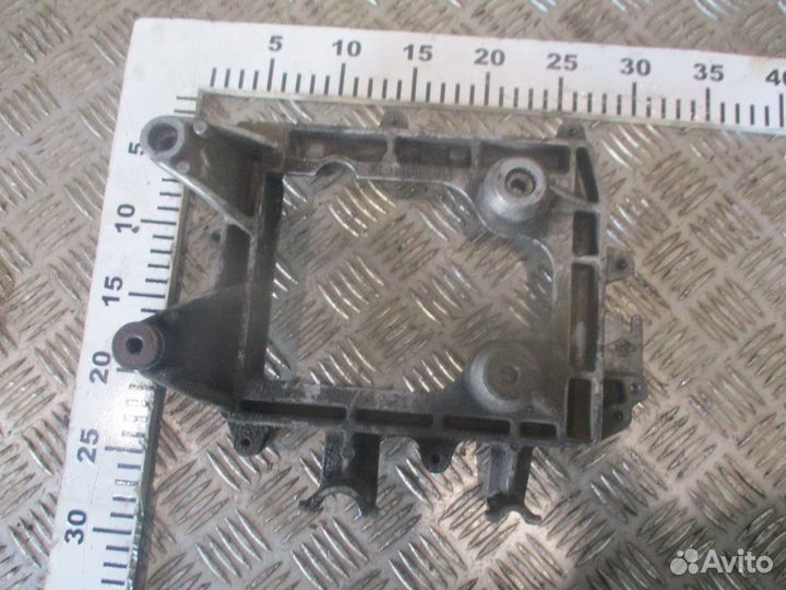 Кронштейн блока EDC MAN 51116403034