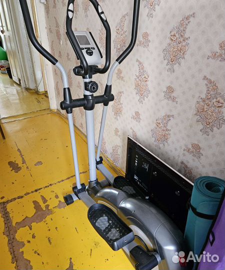 Эллиптический тренажер