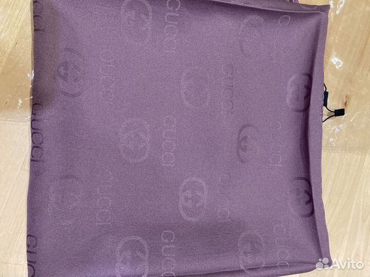 Gucci платок шелковый