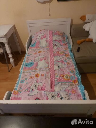 Детская кровать IKEA с матрасом