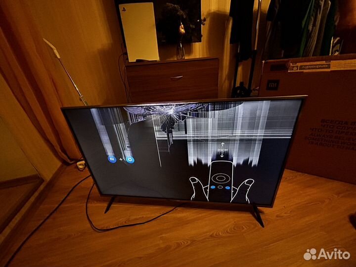 Телевизор Xiomi SMART TV на запчасти