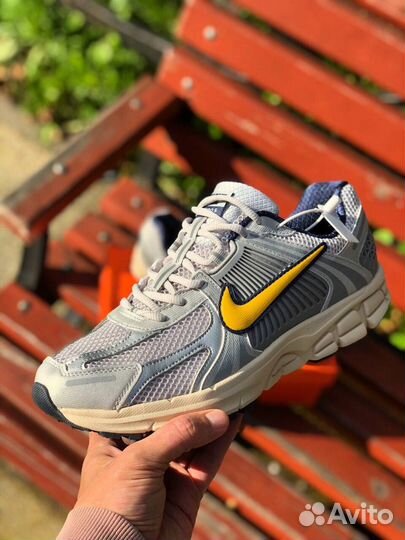 Кроссовки Nike Air Zoom Vomero 5 (40-44)