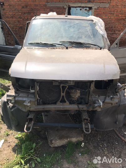 Капот на УАЗ патриот