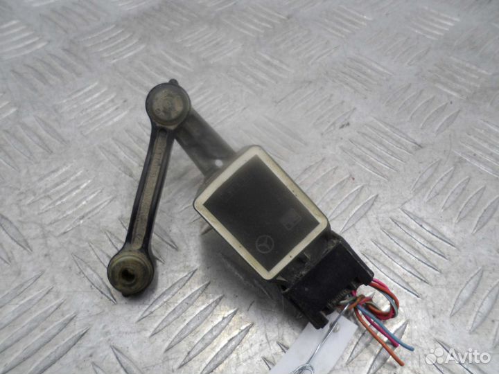 Датчик дорожного просвета Mercedes GL W164 0105427