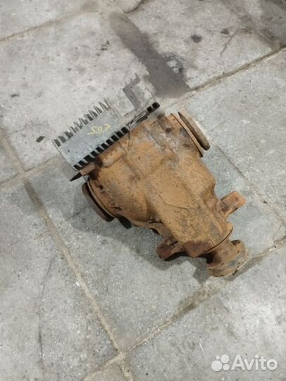 Редуктор заднего моста 3.38 bмw 7 Е65 бмв 7 Е65