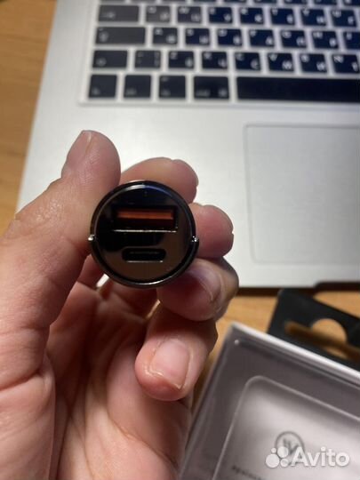 Автомобильное зарядное устройство быстрое 65W