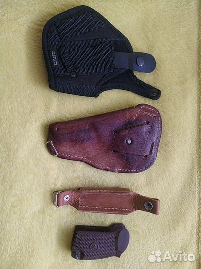 Две поясные кобуры для пистолета ПМ