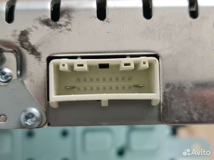 Штатная магнитола Renault Duster 2