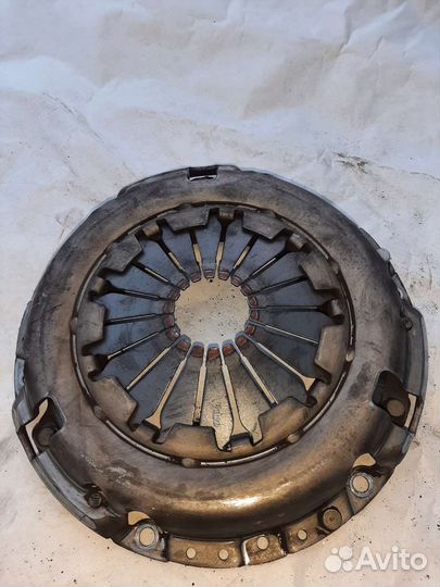 Корзина сцепления на Ниссан Альмера классик