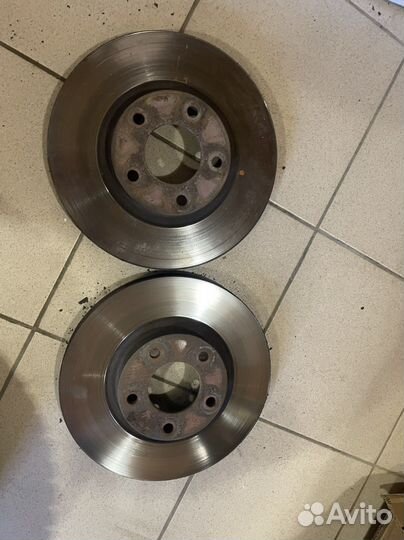 Передние Тормозные диски mazda 3 бк