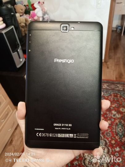 Планшет prestigio