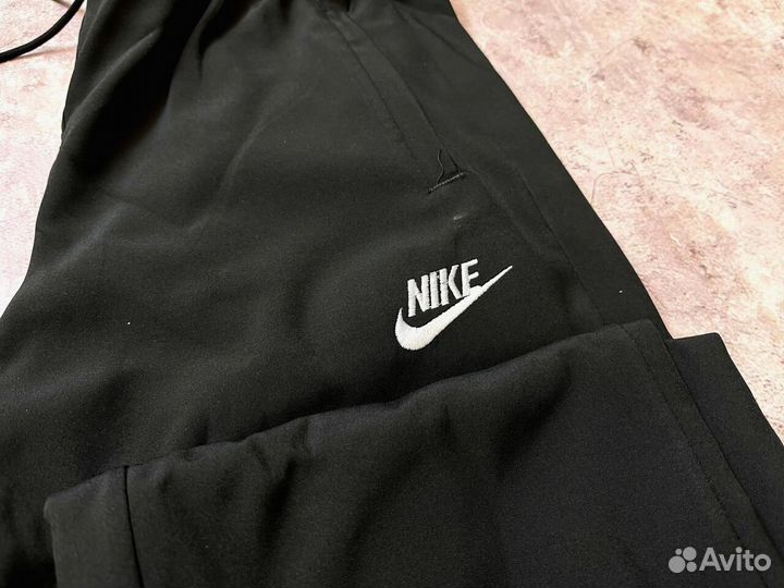 Спортивные костюмы Nike