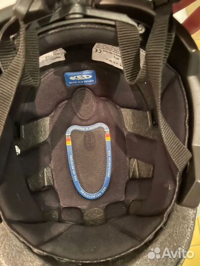 Шлем для конного спорта