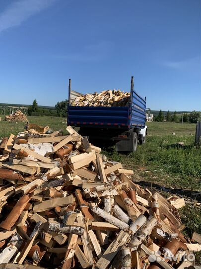 Дрова колотые березовые и чурбаками, есть смесь