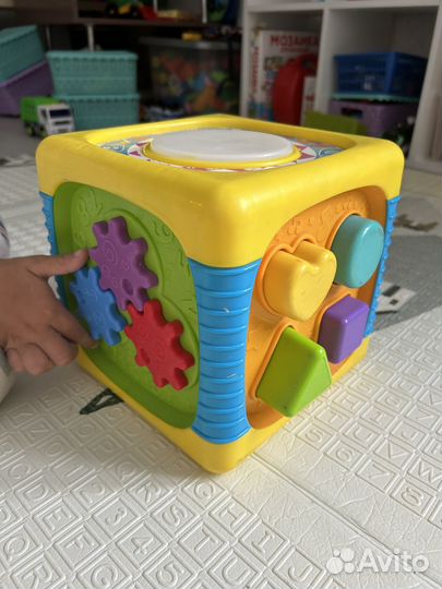 Музыкальный бизикуб