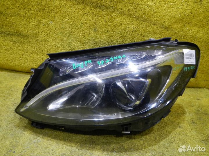 Фара левая Mercedes-Benz C-Class