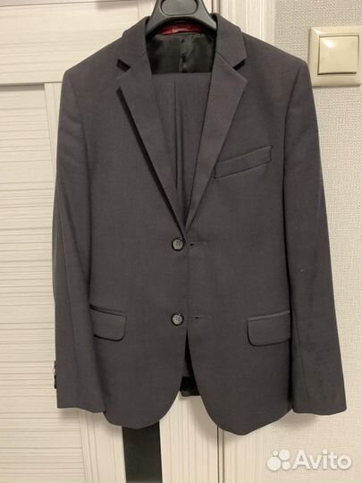 Школьный костюм