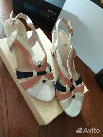 Босоножки женские 39 размер