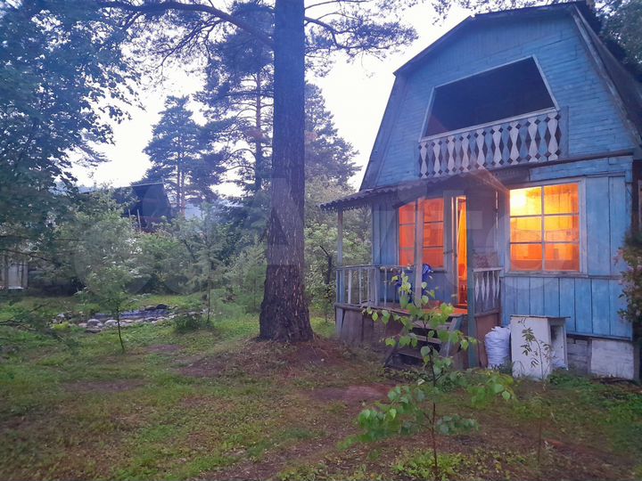 Дача 28 м² на участке 4,5 сот.