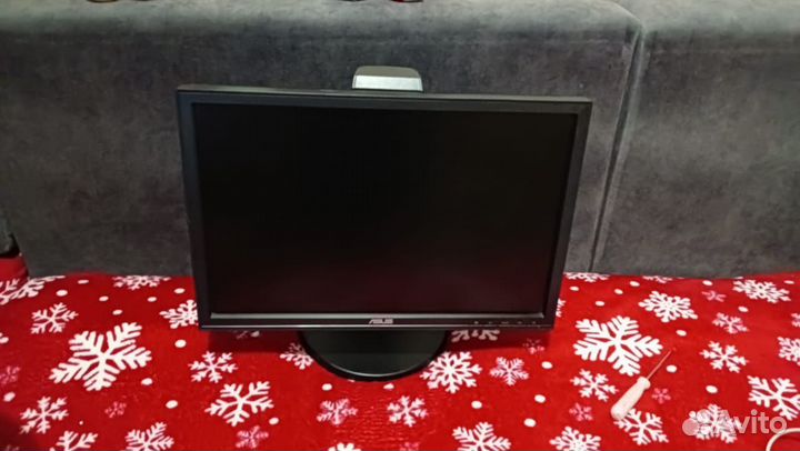 Монитор для компьютера 19 дюйма