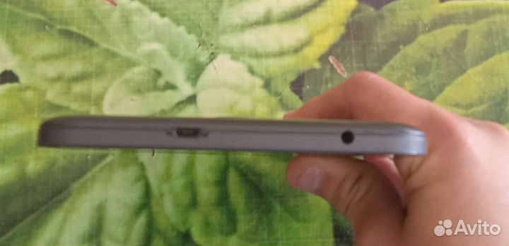 Samsung galaxy tab 3 lite SM-T110