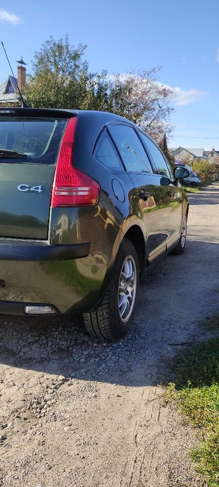 Citroen C4: фото владельца