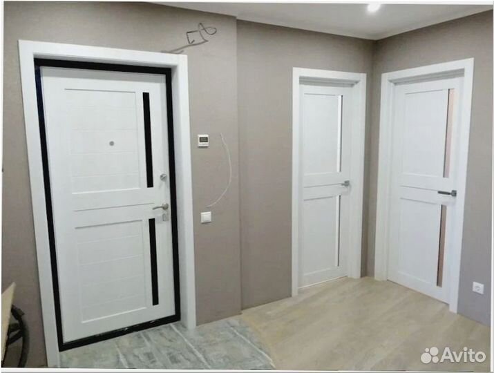 Межкомнатная дверь белая