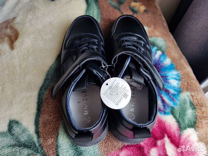 Кроссовки для мальчика