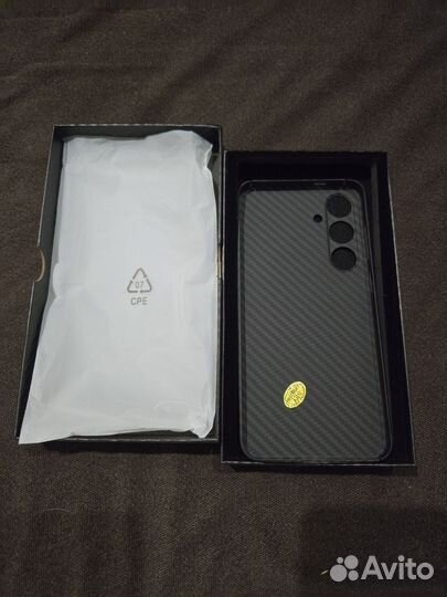 Карбоновый чехол для samsung s24 plus